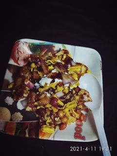ফুচকা মটর চাট(fuchka matar chat recipe in Bengali) রেসিপির প্রধান ছবি
