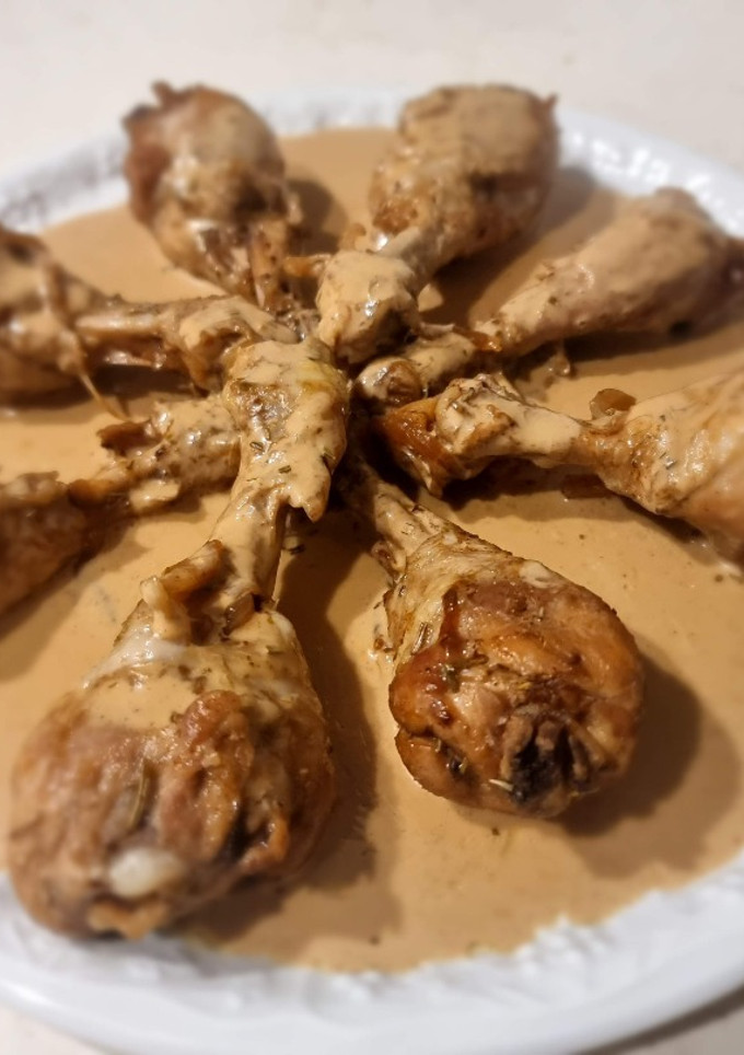 Una foto de Muslos de pollo al verdejo (Nota 9)