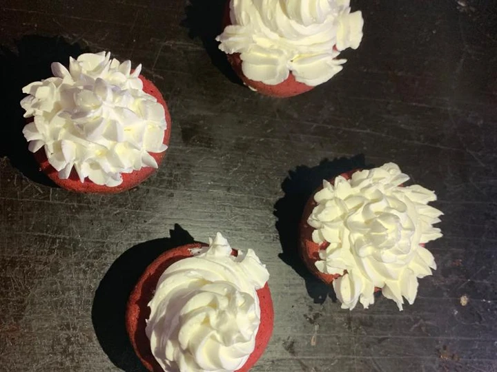 Recipe Red velvet cupcakes the So Delicious Can spoil the tongue