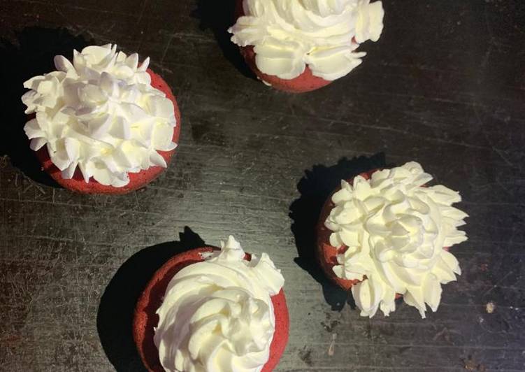 Simple Way to Make Any-night-of-the-week Red velvet cupcakes