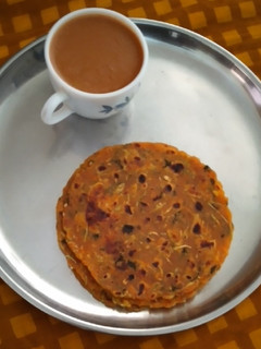 દૂધીના થેપલા (Dudhi Thepla Recipe In Gujarati) રેસીપી મુખ્ય ફોટો