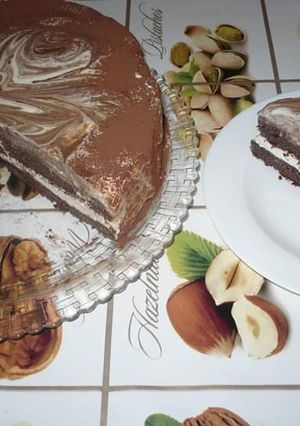 O poză a rețetei Tort aniversar 😋.