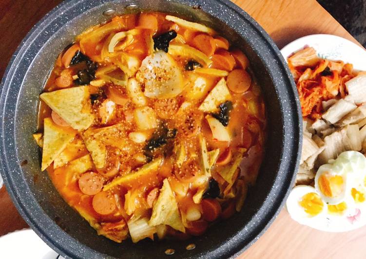 How to Prepare Speedy Lẩu Tokbokki cho 10 người hoặc gia đình