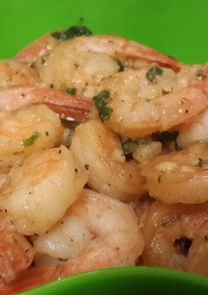 A picture of Pepper Garlic Prawns.