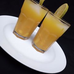 Mango juice II A picture of Mango juice II.