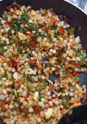A picture of Sago pearls with colourful veggies.