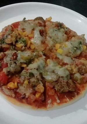 A picture of Veg Pizza.