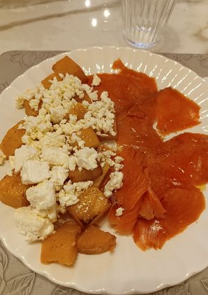Foto di Zucca al forno con feta a salmone