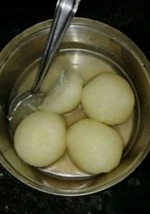 A picture of Rasgulla.
