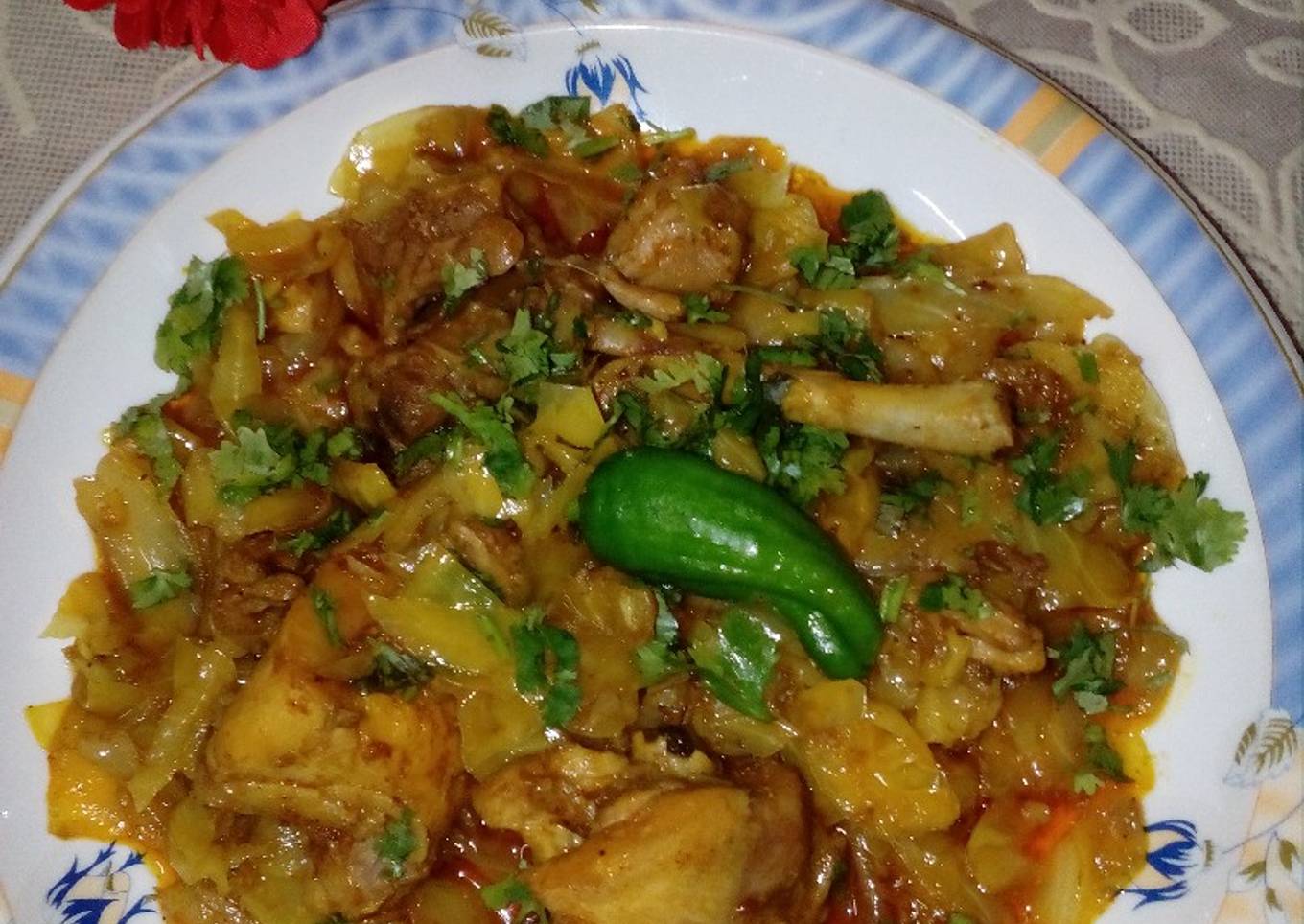 Chicken with band gobhi