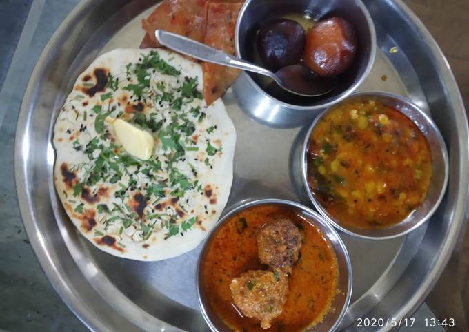 Recipe of Gordon Ramsay Garlic Butter Naan