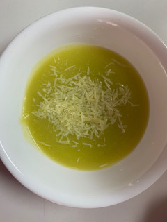 Una foto de Crema de zapallito italiano