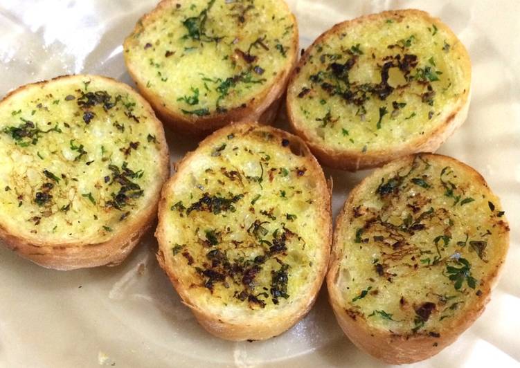 Resep Homemade Garlic Bread Tanpa Oven Oleh Vina Cookpad