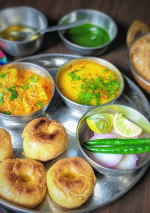 A picture of Rajasthani thali.