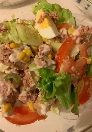 Hình của món Salade cá ngừ.