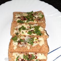 A picture of Garlic cheese tost.