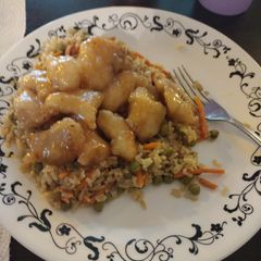 A picture of Sweet and Sour Chicken GF DF.