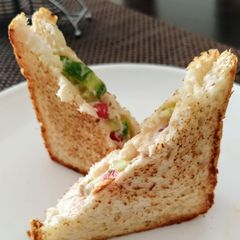 Veg mayo sandwich A picture of Veg mayo sandwich.