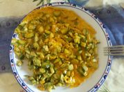 Una foto di frittata zucchine cipolla