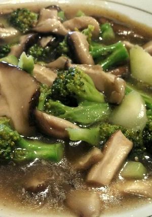 Foto resep Cah brokoli jamur saus tiram