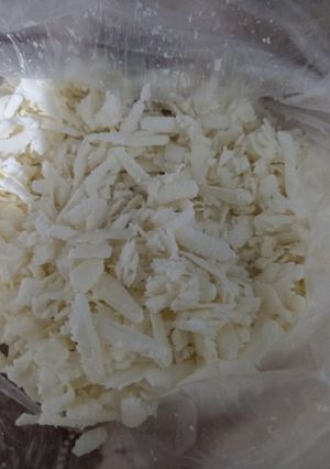 عکسی از دستور پنیر پیتزا خانگی