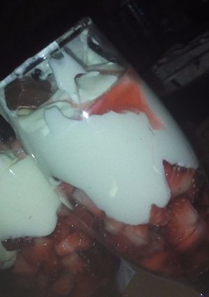 Una foto de Postre de frutilla