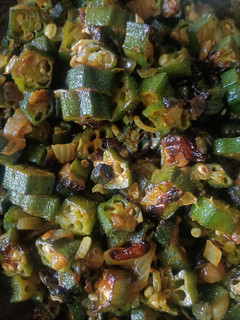 வெண்டைக்காய் பொரியல்(ladys finger poriyal recipe in tamil) செய்முறை முக்கிய புகைப்படம்