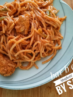 A picture of Bar b q spaghetti.