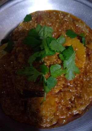 A picture of Aloo qeema.