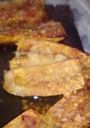 Una foto de Plátanos horneados con queso (plátanos machos)