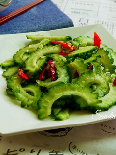 涼拌苦瓜 的食譜成品照片