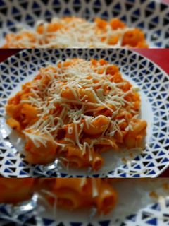 રેડ સોસ પાસ્તા (Red Sauce Pasta Recipe In Gujarati) રેસીપી મુખ્ય ફોટો