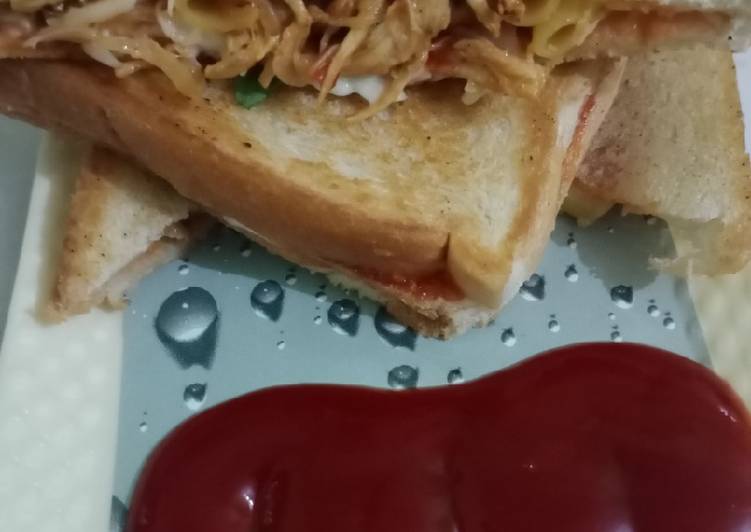 Simple Way to Prepare Super Quick Homemade Chicken chinese sandwich