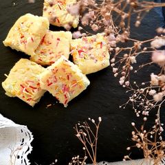 A picture of Milk Burfi - "Gato Dilait".