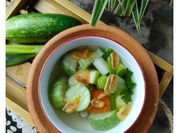 Gambar sayur bening timun
