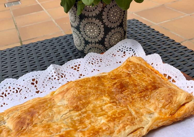 Empanada “boloñesa “