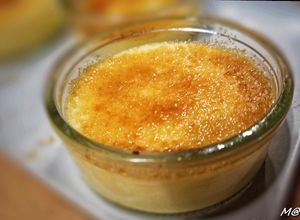 Une photo de Crèmes brûlées à la liqueur de verveine du Velay au Cook Expert