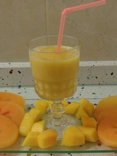 Una foto de Sorbete de caqui y mango