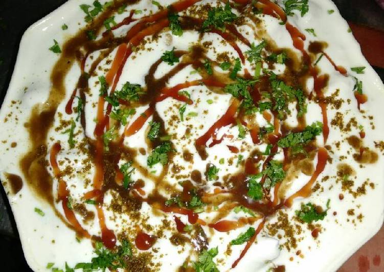 Dahi bhalla