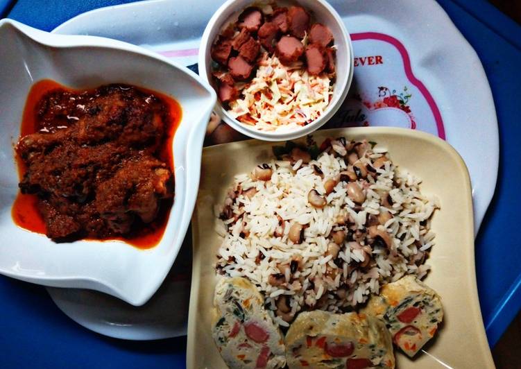 Recipe of Quick Rice and beans with stew and coleslaw with boiled egg