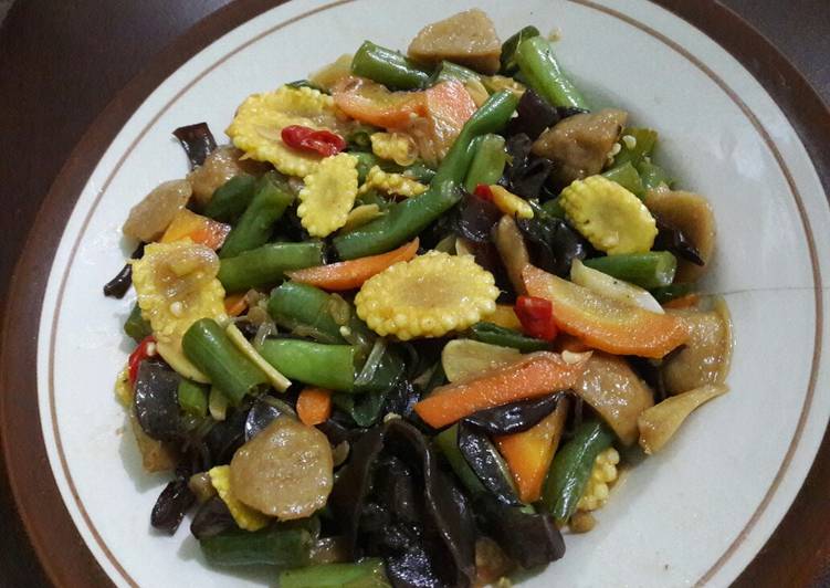 Resep Oseng Sayuran (Buncis,Putren, Wortel, Jamur Kuping, Bakso), Enak Banget