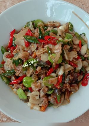 Foto resep Oseng Cumi Asin Pete