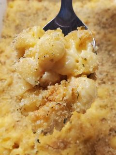 A picture of My Pimento Mac and Cheese.