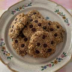 Una foto de Galletas 🍪 con chispas pero sin gluten 🥰