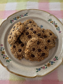 Una foto de Galletas 🍪 con chispas pero sin gluten 🥰