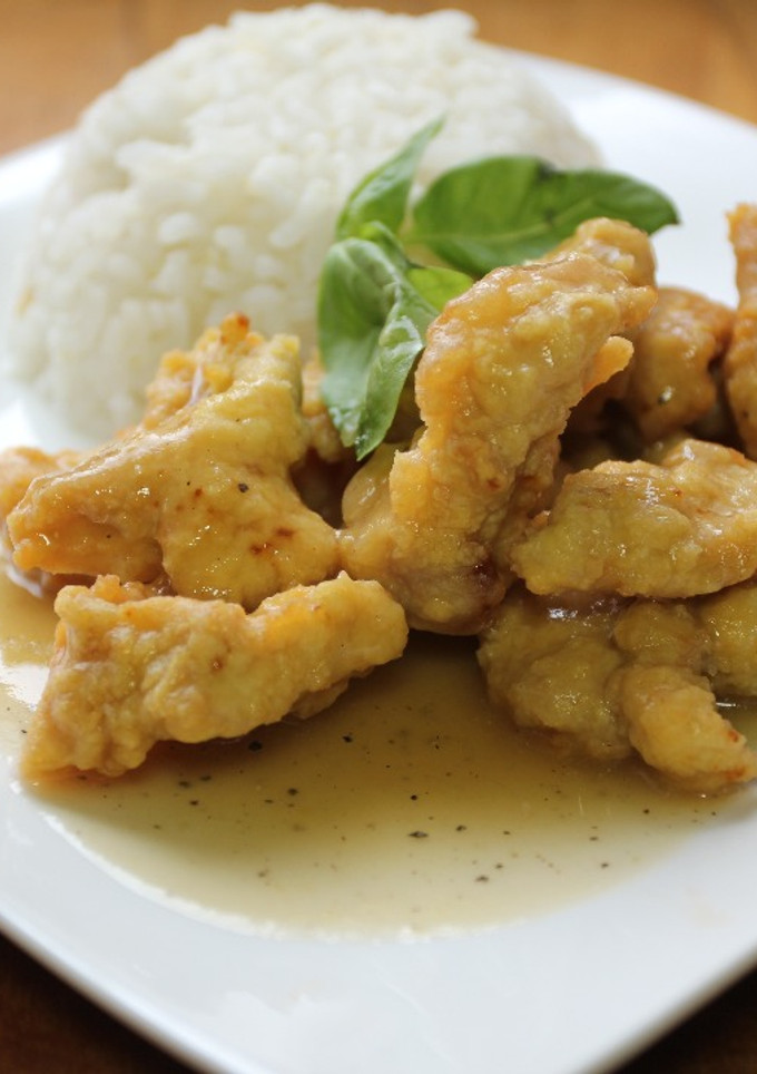 Una foto de Pollo al limón (estilo Chino)