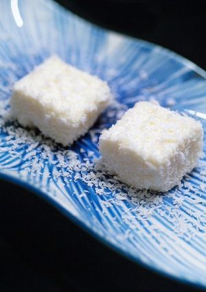 Hình của món Bạch Ngọc Sương Phương.