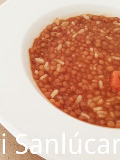 Una foto de Lentejas con arroz tradicional de la abuela Amparo