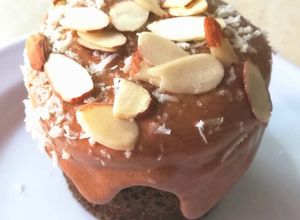 Una foto de Pastel de cacao con harina de almendra