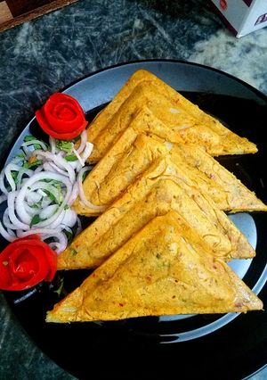 A picture of Oil free sandwich pakoras.